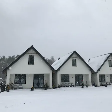 Lubiatowki ロッジ *